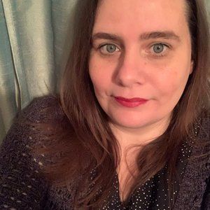 Meet your Posher, Dara